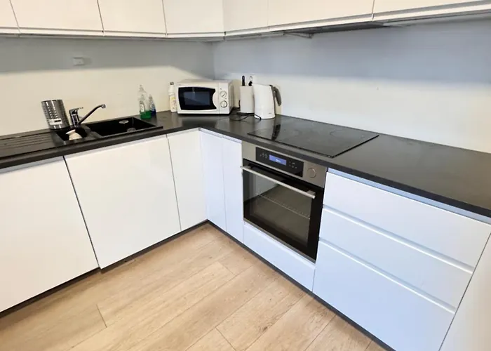 Pensionat Good Location 3*